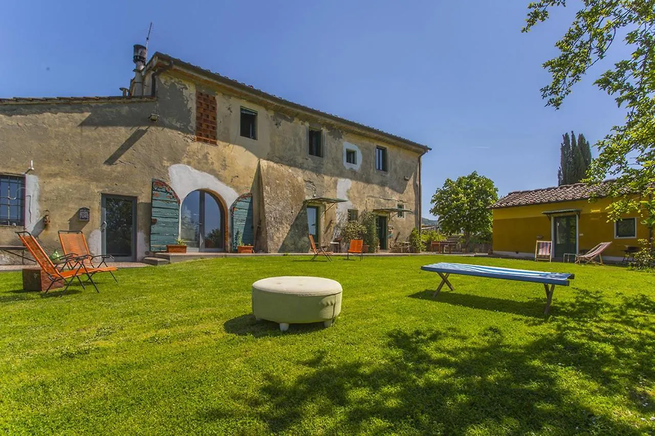 Casina Meme Apartment Pescia