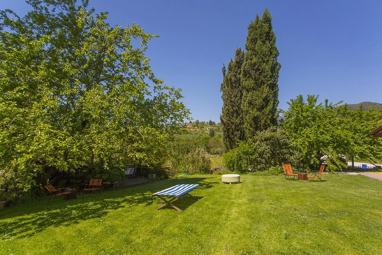 Casina Meme Apartment Pescia